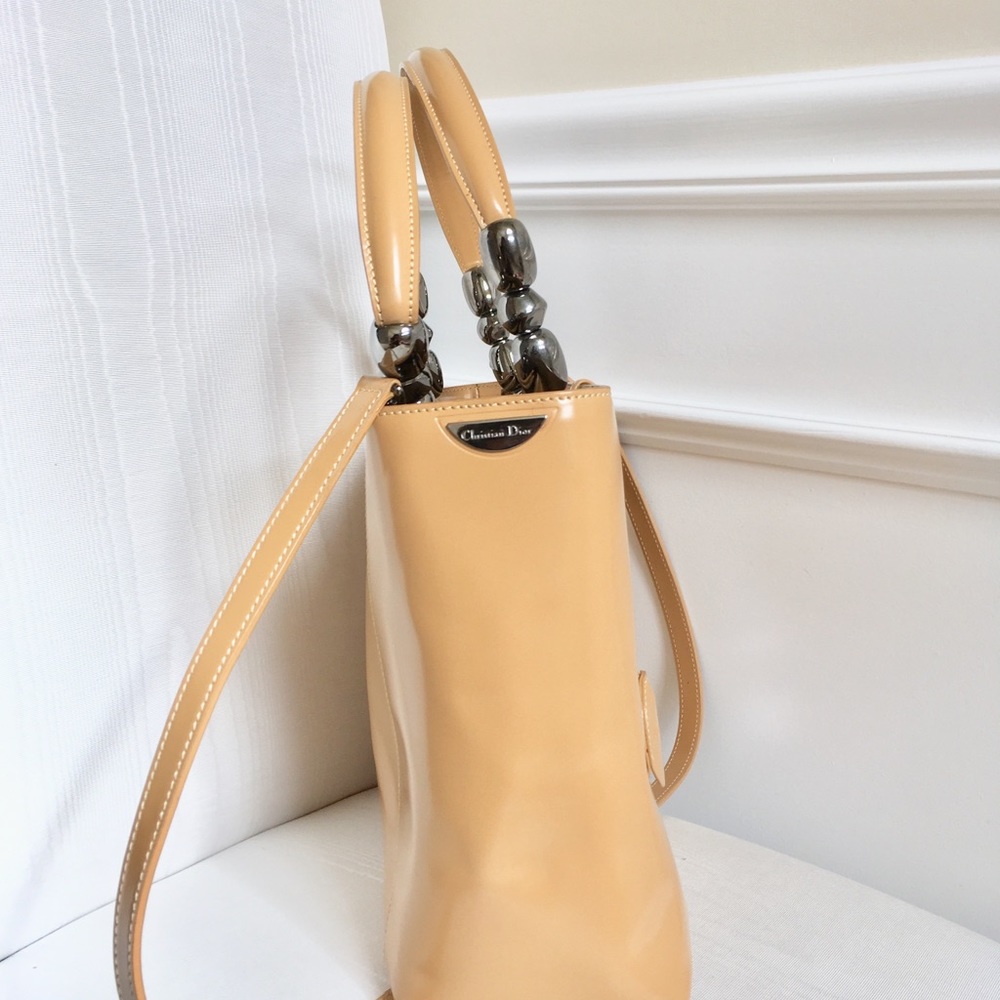 Dior - Picture 2 of 5